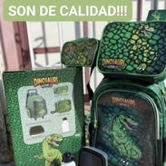 Mochila con rueditas originales para varon - Img 57143175