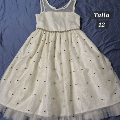 Preciosa bata de niña talla 12 (para niña 10/12 años 10 usd en el cotorro - 2/3