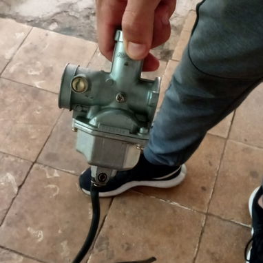 Carburador pz 26 de moto 4 tiempo usado en perfecto estado - 2/3