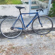 Venta de Bicicleta de carrera con cuadro Campanoglo - Img 56294245