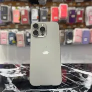 IPhone 16 Pro Max de 256 GB (Libre de Fábrica, 88% Batería) en caja - Img 57785657