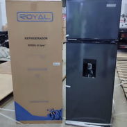 *Refrigerador Royal de 8.5 pies³* *No es congelación seca ❌* con dispensador*❌️ - Precio 410 USD - Con transporte - G - Img 57681175
