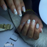 Manicura y pedicura con sistema de geles en el Vedado Edificio Focsa - Img 56495856