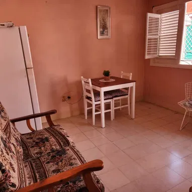 📚 Ideal para Estudiantes de Medicina – Apartamentos en el Vedado - Img 120703788