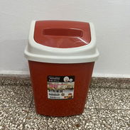 Cestos de basura 12L  Colores disponibles  ❤️Rojo 🧡Naranja  4700 cup   Cestos de basura pequeños 26cm de alto 3700 cup - Img 56518806