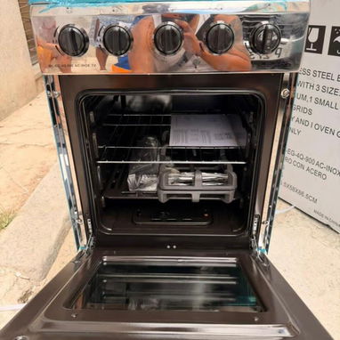 Cocina milexus de hornocon efecto espejo Trae bandeja ,magneto 210 usd . - Img 119178737