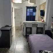 Venta de Casa en Centro Habana (a dos cuadras de Carlos ||| y Zanja ) - Img 57777817
