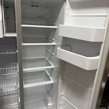 REFRIGERADOR SAMSUNG DE DOS PUERTAS DE USO EN PERFECTO ESTADO - 3/4