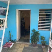 casa en habana del este ( cojimar ) Consta de : Portal Sala Baño Cocina 2 cuartos Placa libre Se deja con jueg - Img 54948938