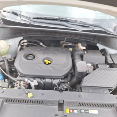 Hyundai Tucson - 5/8