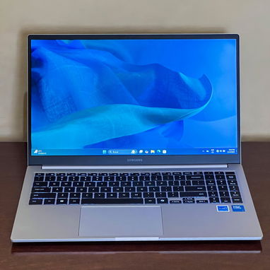 Laptop Samsung Galaxy Book 4 - 2/4