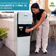 *DISPENSADOR DE AGUA FRÍA Y CALIENTE - $230 USD*  ✅ Agua caliente 1L + Fría 2L 💦 ✅ Ideal para casa u oficina - Img 56931385
