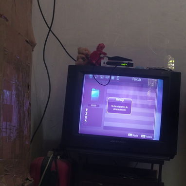 Televisor y Caja decodificadora - 4/4