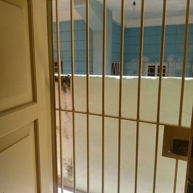 SE VENDE APARTAMENTO EN MIRAMAR - 3/10