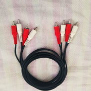 Cable de Audio y Video (1.5 mt) 4 RCA por cada punta, cable resistente, marca JVC. - Img 54580596
