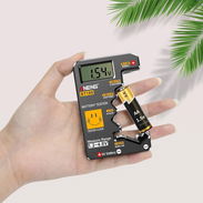 -Probador Digital de Baterías con Pantalla LCD - Img 56955800