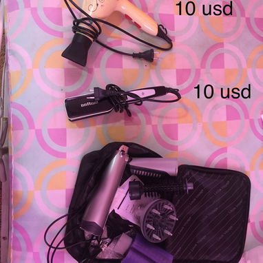 Paleta de ultrasonido facial, secadora, plancha y set de cepillo eléctrico. - 2/2