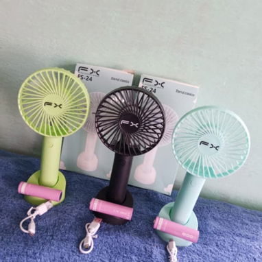 ✨Ventilador de mano , hecho para cada salida , ideal para los niños y la escuela✨  ✨Ventilador recargable de mano con te - 2/2