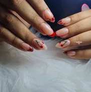 Busco empleo como manicurista , lashista , facialista - Img 49330485