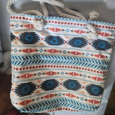 ✨ Bolso Tote Boho | Casi nuevo (muy poco uso). Lona resistente, asas de cuerda y gran capacidad. 💰 Precio: $3500 - 2/2