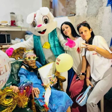 Regalos 🎁 sorpresa con conejo gigante - Img 123163365