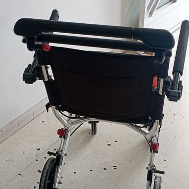 Vendo Silla de ruedas - Img 124426511