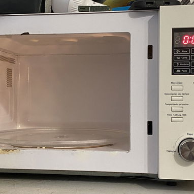Microwave + Base de Hierro | Excelente Estado - Img 120455850