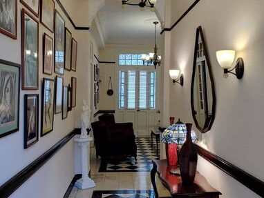 ⭐ Renta casa de 2 habitaciones, 2 baños,sala en Centro Habana - Img main-image