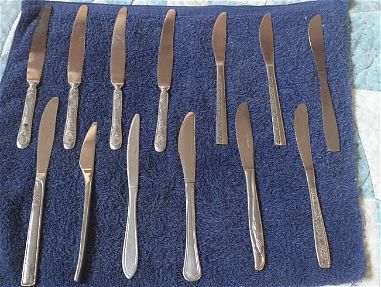 Cubiertos: Cucharas, tenedores, cuchillos, cucharitas - Img main-image