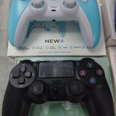🔥 CONTROLES INALÁMBRICOS PS4 NUEVOS 🎮 ✅ Compatible con PS4 / PS4 Slim / PS4 Pro ✅ Funciona también en PC y celulares A - Img 117019431
