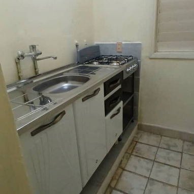 Renta por horas noches o meses o como local Playa con garaje 280usd 53582376 - Img 103331465