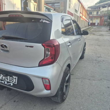 Kia Picanto 2017: Impecable, Confortable y Listo para Traspaso - Img 125145388