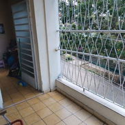 *104🏡Se vende Apto en Zona Residencial en 3er piso en víbora Park*  😉*Muy cómodo y súper céntrico,cerca de escuelas,cí - Img 55496346