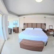 "Lujoso Apartamento frente al mar en el Vedado" - Img 55893206