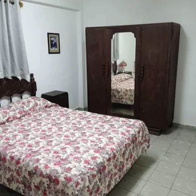 🧱 Apartamento Independiente de 1 Cuarto en Calle 30, Playa REF 1371 - 10/10