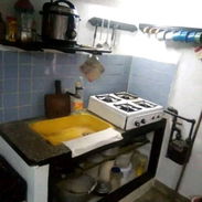 Vendo un cuarto en centro Habana en un lugar céntrico Serca del pedriatico de centro Habana ahi agua el día entero - Img 56557702