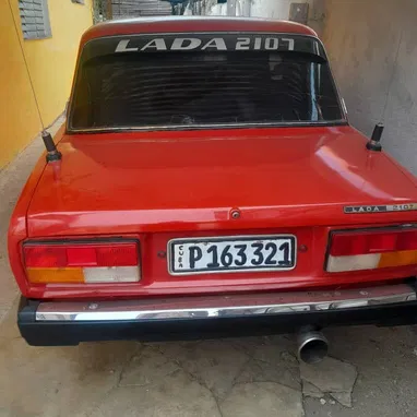 Carro en santo domingo villa clara - 3/5