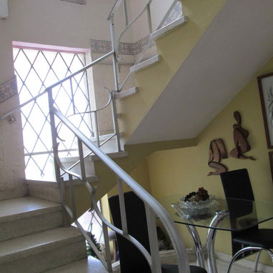 Casa Biplanta Nuevo Vedado, planta superior. - 4/10
