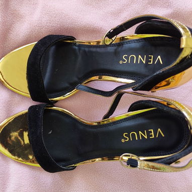 Zapatos de mujer. Pullas - 4/5