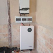 Sistema solar de 12kw con batería de 15kw con instalación incluida - Img 56941119