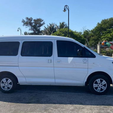 Viaja con Rutas Albas. Microbus. Van. Taxi. Transporte en grupo - Img 96946468