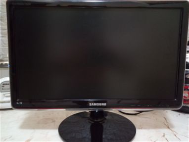 Vendo TV led 22 pulgadas Samsung - Img 59185436