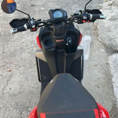 Moto eléctrica ADV - Img 119641197