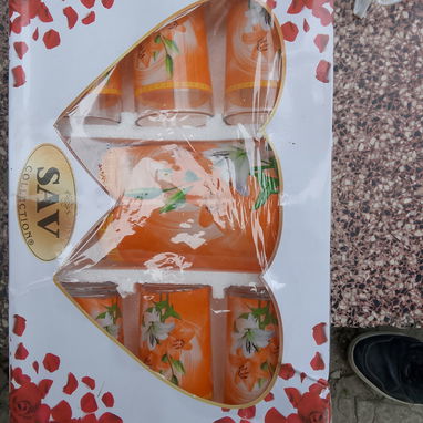 Jarra de cristal con 6 vasos de 6 onzas cada uno - Img 123621096