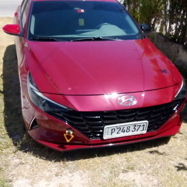 Vendo un negocio, Hyundai Elantra, 2023 con pizarra digital - Img 120148161