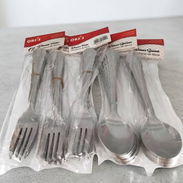 💫Pack de 24 Cubiertos 😍 Renueve sus Cubiertos con estos Set ✨️👌 ✨️Set de 12 tenedores :✨️Set de 12 cucharas - Img 57444324