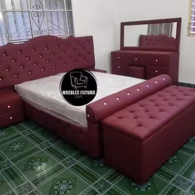 Excelente oferta de camas tapizado capitoneadas con maxima calidad y garantía... - 6/10