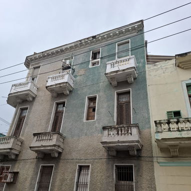 Vendo apartamento  de 3 cuarto  y 2 baño - Img 122863909