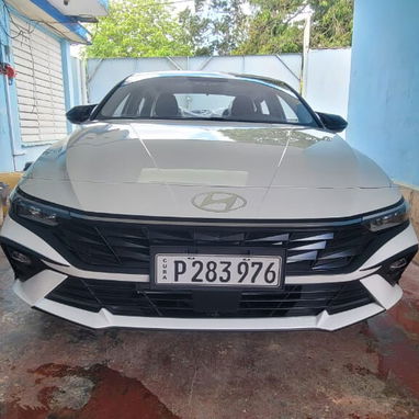 Vendo o Negocio Hyundai Elantra, básico máximo 2025 cero millas con 1500 km - Img 119778240