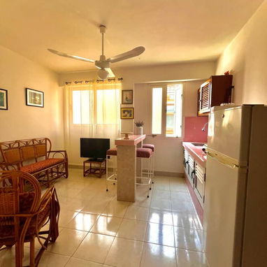 Rento apartamento en playa de una habitación por tiempo indefinido +53 63689791 - Img 113001672